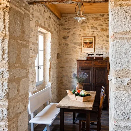 Domaine De La Salutiere - Charme & Confort Au Coeur Du Pays Cathare *