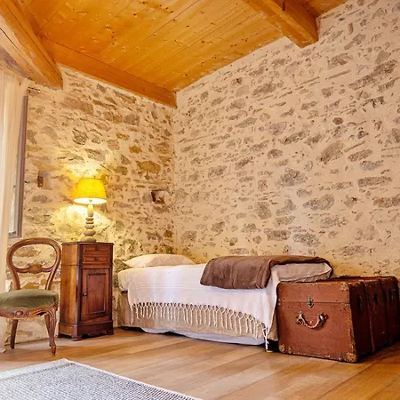 Domaine De La Salutière - Charme&confort Au Cœur Du Pays Cathare Hébergement de vacances *