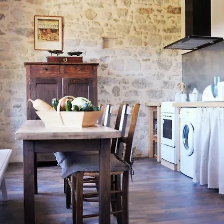 Domaine De La Salutiere - Charme & Confort Au Coeur Du Pays Cathare